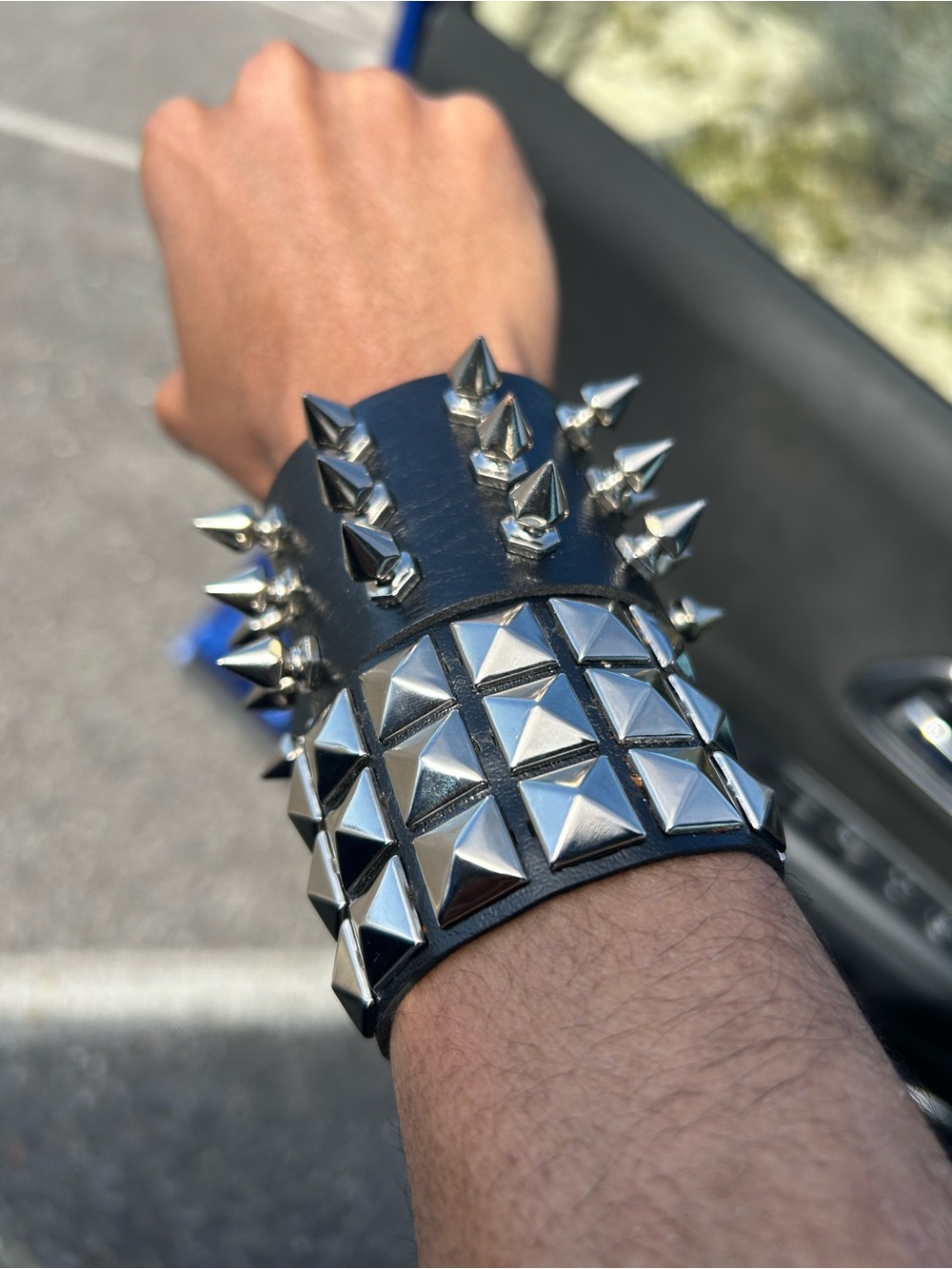 2 pcs Gothic Spike faux leather punk bracelet emo Rivets Cuff Black